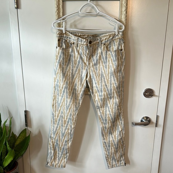 FREE PEOPLE | Ivory Ikat Cropped Skinny Jeans with Zipper Bottoms - Picture 2 of 11